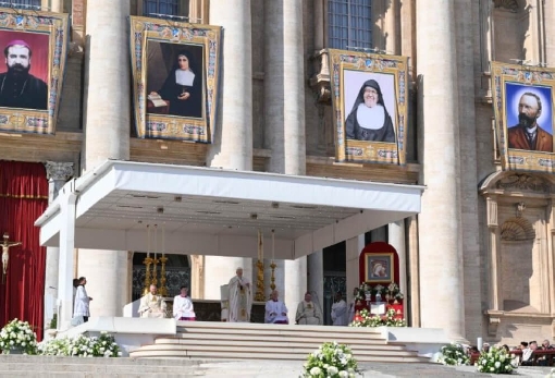 images/previews/news/2025/10/p-2025-10-20-Canonization_7_blessed.jpg